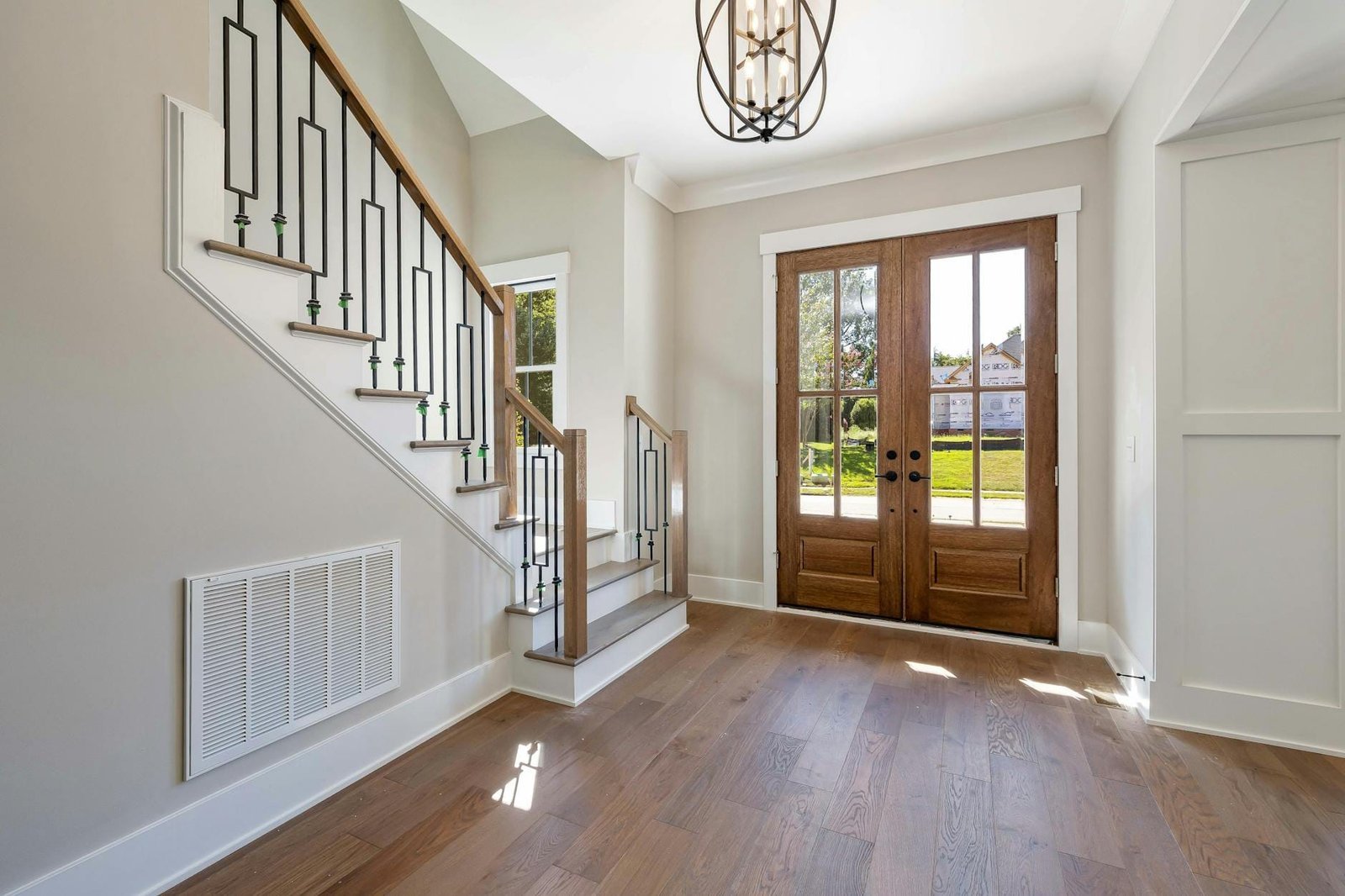 Hire Property Manager Land O’ Lakes: Why It’s a Smart Move for Landlords